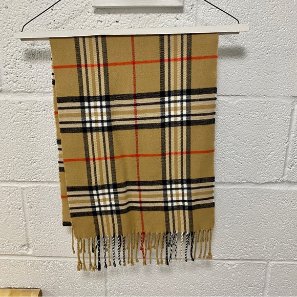 Cashmere Plaid Scarf - Picture 1 of 4